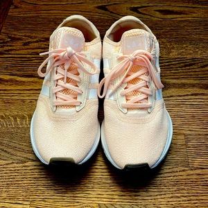 Adidas Swift Run X Sneaker - pink tint/white